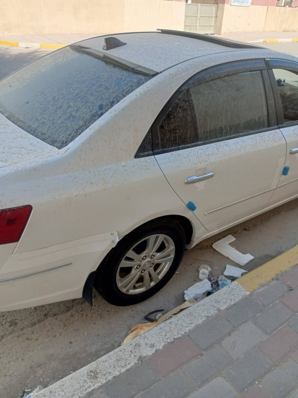 للبيع سوناتا موديل 10 خليجي مكفول ملاحظه شي بصيط محرك دوش 2400مكان السيارة الانبار رقم الهاتف ***********
