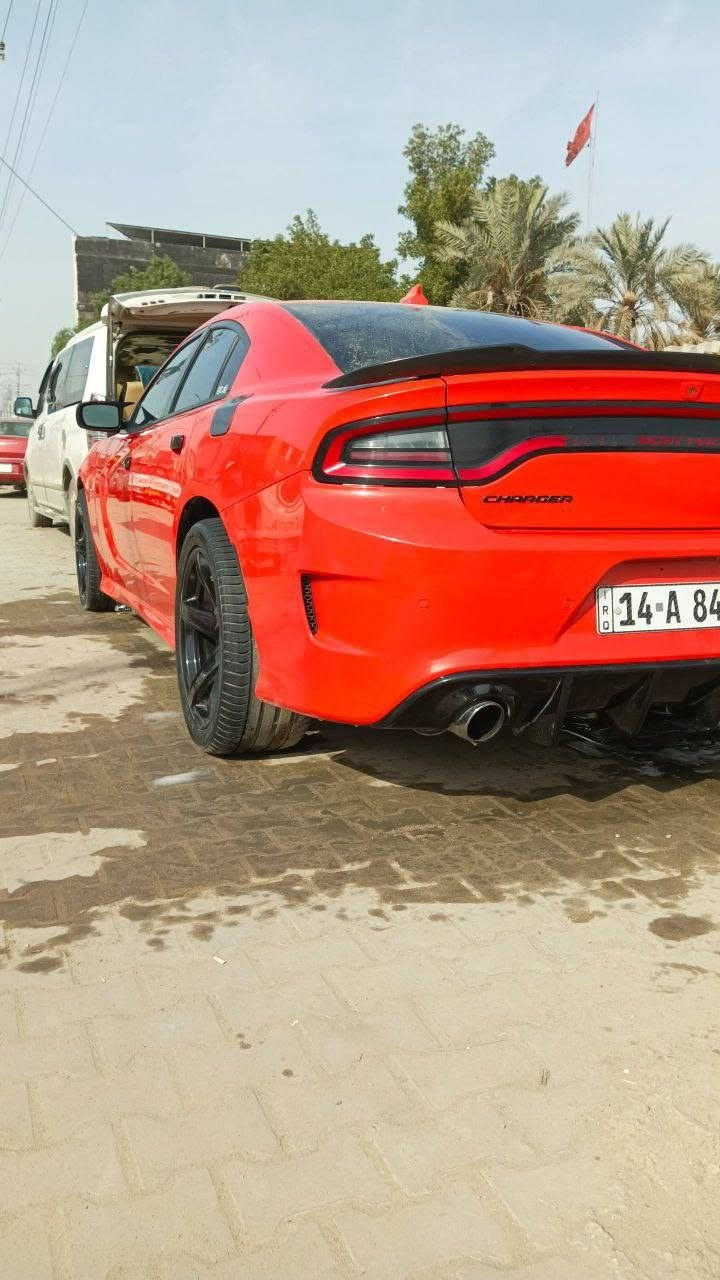 سلام عليكم سياره جارجر هيمي 6400 وارد امريكي حادثه فقط بنيد مديل 2017 العنوان بصره ‏‪***********‬‏
