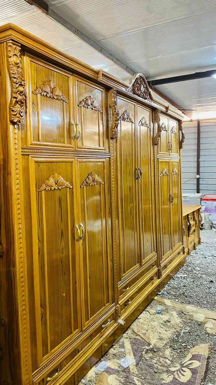 غرفة نوم • مستخدم شوية • مزاد الرسول