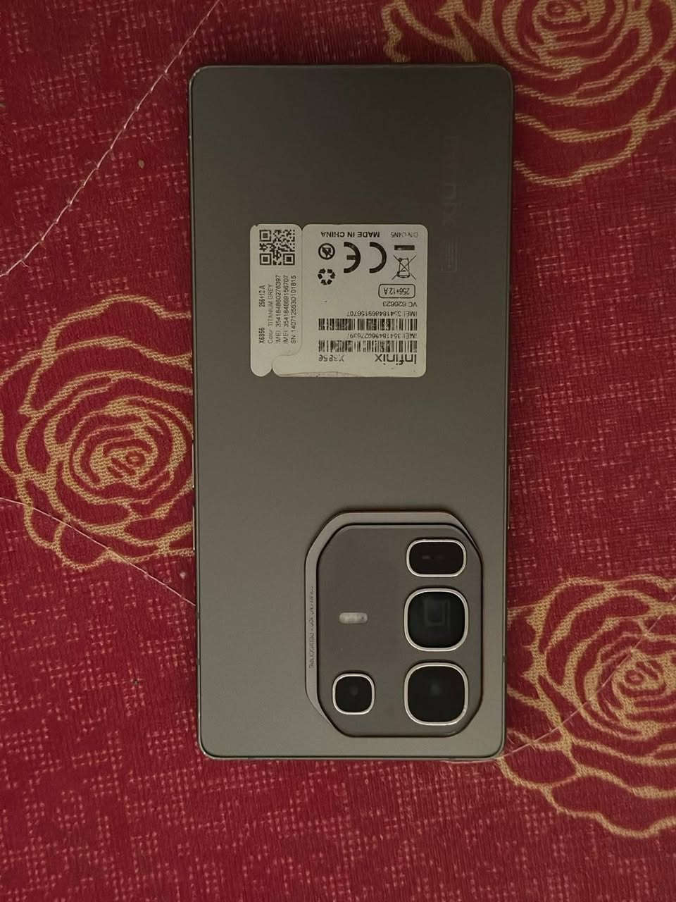 جهاز Infinix NOTE 50 Pro+ 5G للبيع كامل ملحقاته شاحنة W100
السعر 425 وبيه مجال بسيط 
للستفسار واتساب او اتصال ***********
