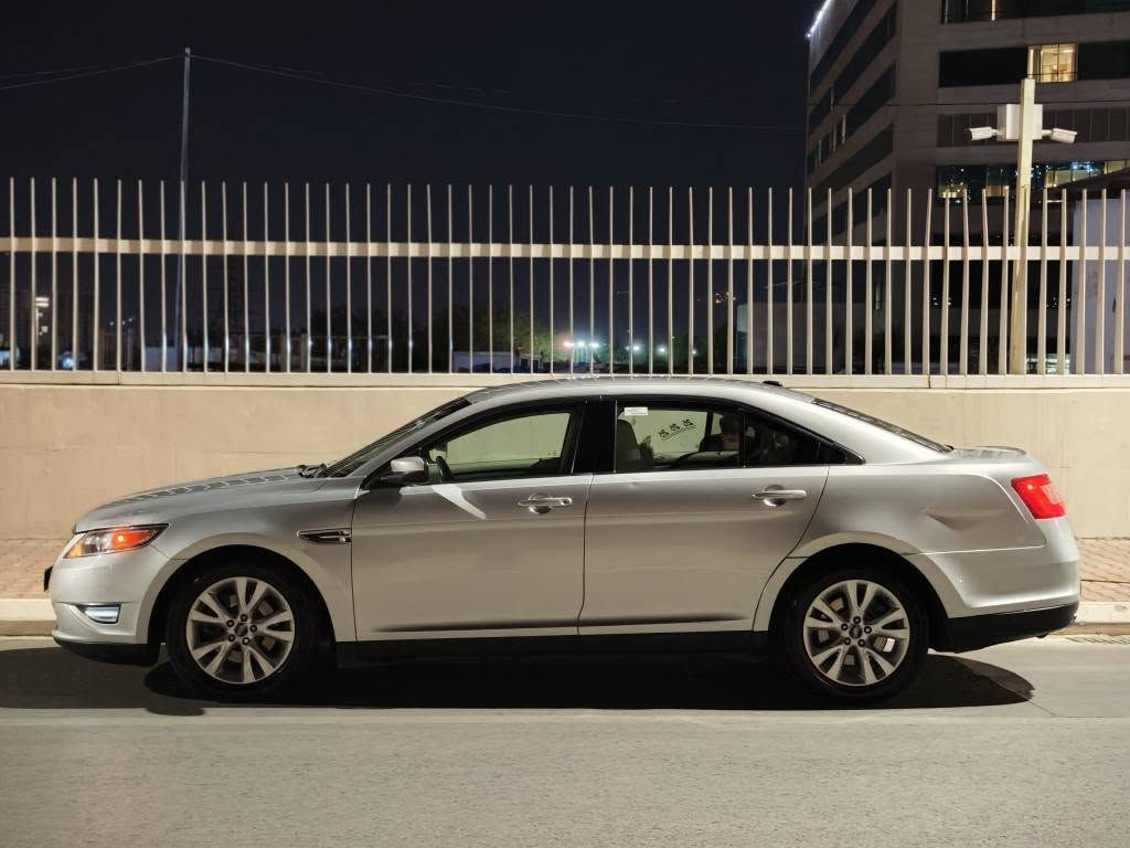سەرەتا بەناوی خوای گەورە
Ford Taurus 2012 SE NIVA
کوشن کارەبا و کۆدی دەرگا و ناو زەرد،. تەبرید مەرکەزی و لەگەڵ  هەندێ مواسەفاتی تر کە مەعروفن لە مواسەفات Se
سفری شەریکەی نیڤایە .. ٣ سویچی ئەسڵی لەگەڵە،. سەیارەکە بێدەعم و بێ بۆیاخە و بی پارچە گۆڕاو
تەنها ٢ جێی زۆر بچوکی ساردە کوتە کە زۆر بە کەمی پێوەی دیارە 
سەیارەی مەعرەز نییە و سەیارەی خۆمە
ڕۆن و هایدرۆلیکی  تازە گۆڕدراوە 
پلاک و نۆزڵ  و فویڵ پەمپ تازە گۆڕدراوە 
٤ تایەی لۆکی لەسەرە
پێش و دوای ١٠ ڕۆژە داگیراوە و هەموو شتەکانی بیلادیە کە دانراوەتەوە
سەیارەکە کامل سێرڤس کراوە و هیچ مەسروفێکی تیانیە تەنها لە سایەقێکی کەمە
سەیارەکە نمونەیە لە جوانی و پاکی 
ناو داخلی وەک لۆک ماوەتەوە و هیچ تەقیوی و کاڵبونەوەی نییە وەک شەریکە وایە
تەبرید سارد و گەرم لەسەر سویچ ،.، کارەبای هەمووی بەشەرت وەک شەریکە ماوە.،،.،. جوتێک لایتی لۆکی ئەسڵی لەسەرە قوەتی وەک سەیارەیەکی ٢٠٢٦ وایە
گێڕ و مەکینەی بەشەرت مەکینەشی بۆ واتەرپەمپ نەکراوەتەوە و بە شەرتی بێعەیبی و بە شەرتی ١٠ فیتەر  و هیچ گڵۆپێک لەسەر داشبوڵ ئیشناکە و زۆر بە خزمەتە
نرخی 105 گەڵا و مەجالێکی  برایانە
تەحویل و غەرامە بەشەرت و سەنەی هەتا ٢٠٢٧ تازەیە

گۆڕینەوەش ئەکەم لەسەر قەناعەت
شوێن سلێمانی
*********** السليمانية, العراق
