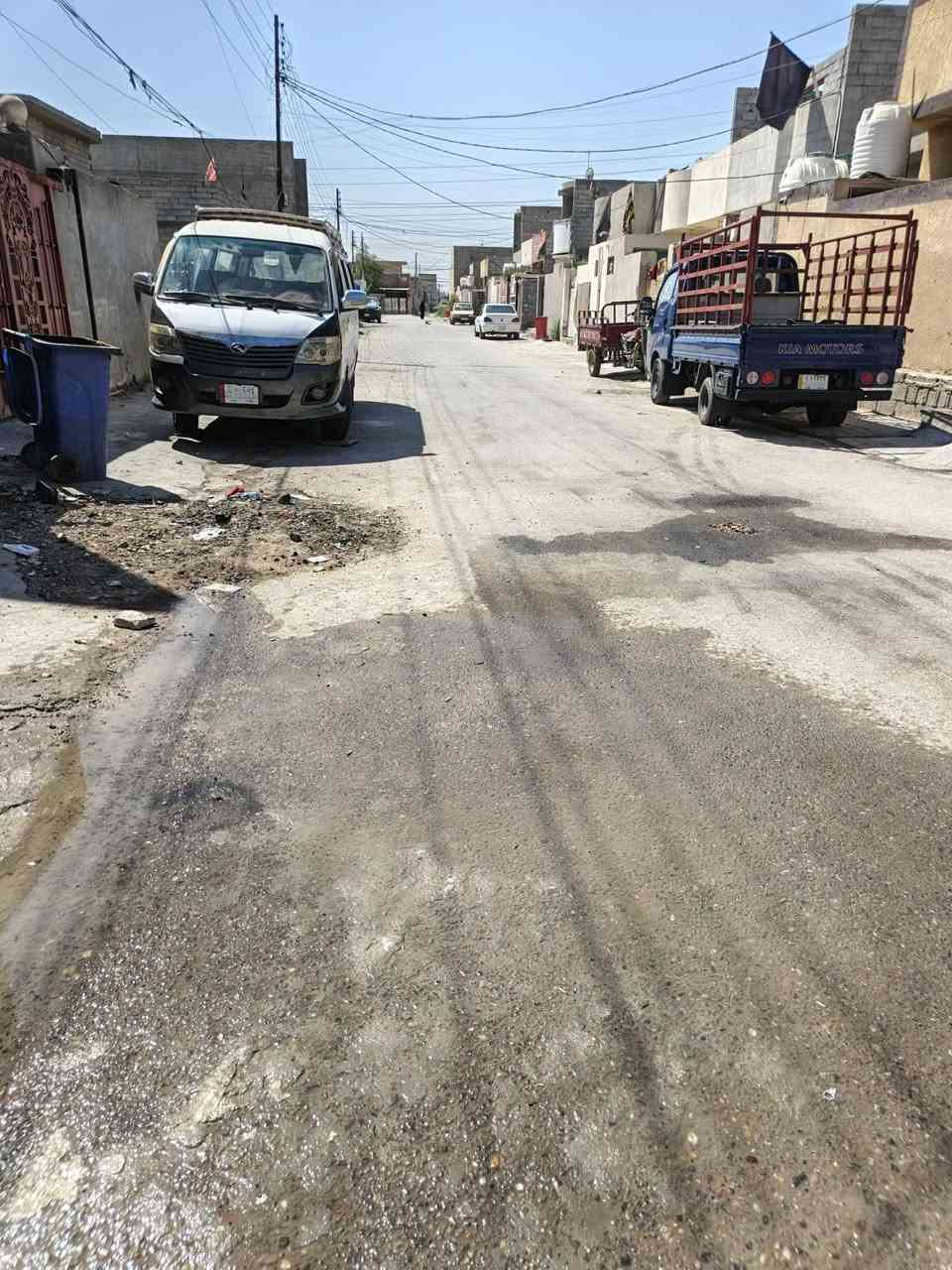 سلام عليكم
بيت للبيع مساحه ٧٥ متر اخوان البيت مثل ما موضح بالصور بناء درجه أولى اساس رفت  جاهز من كلشي فقط البيتونه ممكمله مكاني جهة التمايمه  وباقي التفاصيل اتصل وبيك خير وتدلل ***********
