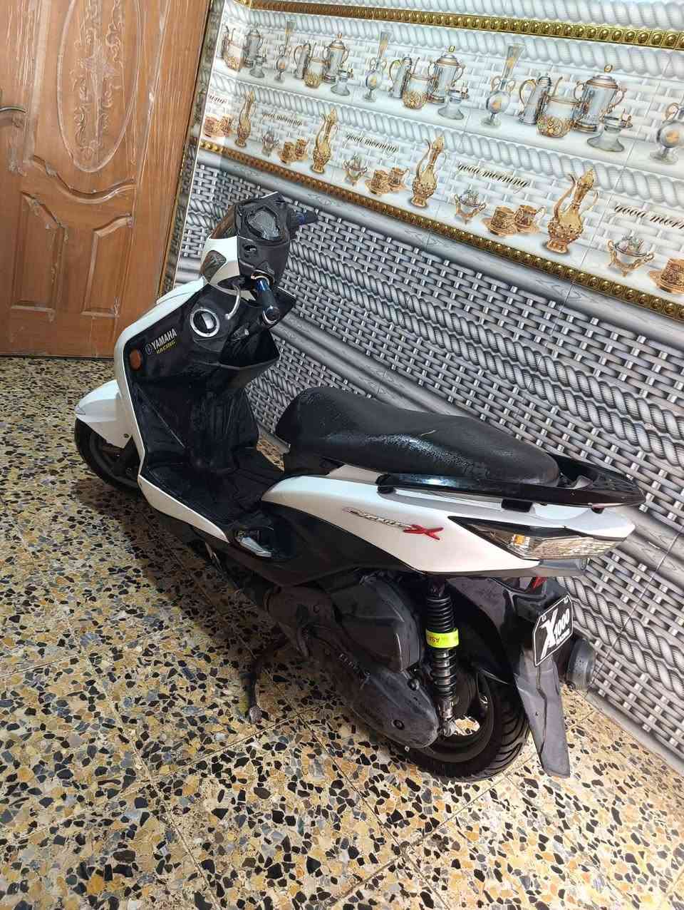 سلام عليكم سكنس لد ياباني سعر 1250 رقمي للتواصل ***********
