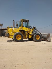 كوماتسو ٦٥ • مكينه كمنز ١٠٢ • بابل السدة الهندية