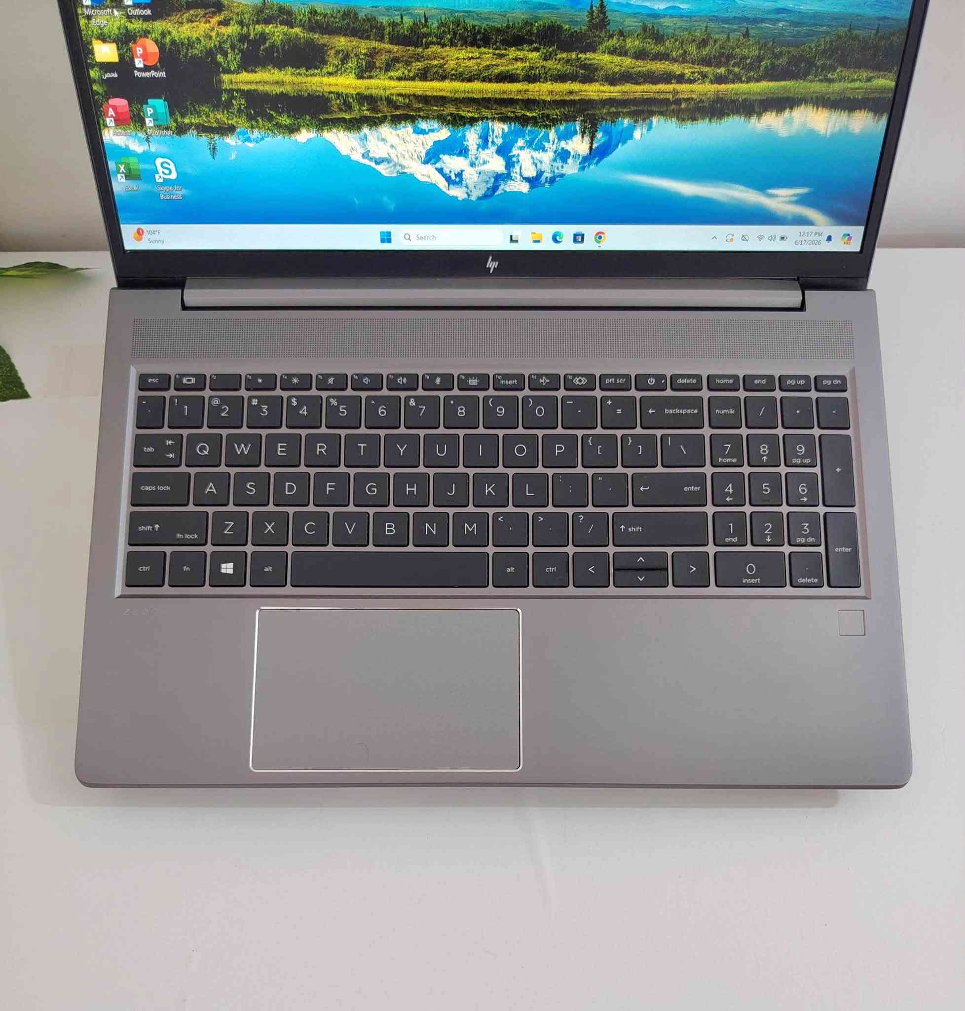 HP ZBook  Power G7 Mobile Workstation
I7 10th H 

16GB DDR4 RAM
512 SSD  HARD 

Intel (R) UHD Graphics 8GB
NVIDIA Quadro P620 4GB

15.6 FHD 1920*1080   
 ملاحظة/  مخصصة ايضا للعمل الهندسي وهي اقل قوة مقارنة بالحاسبة اعلاه برغم تشابه الماركة وتقارب المواصفات باختلاف واحد وهو كرت الشاشة هنا اقل لكنه يقدم اداء قويا ومستقرا. 
السعر : 675 الف دينار.

للتواصل : ***********
