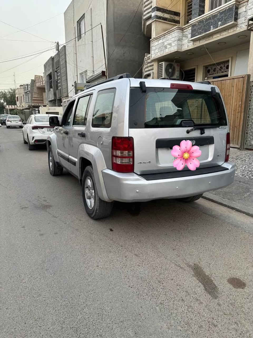 السلام عليكم جيب اليبرتي مديل 2008سيارة كير ومكينه مكفولات تبريد شغل رقم بغداد الجديد تحويل مباشر مكاني بغداد بل بلديات جعفر الشمري (***********)

