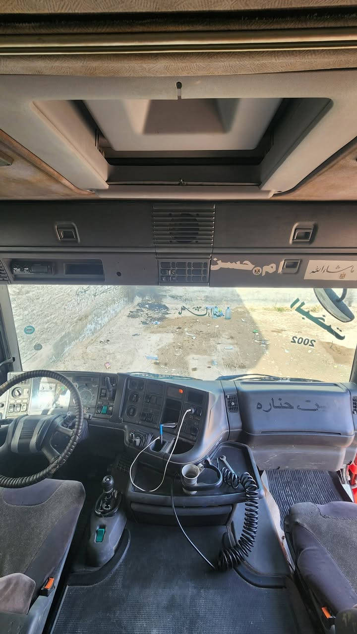 سكانيا • كرين ٥ طن • موديل ٢٠٠٢