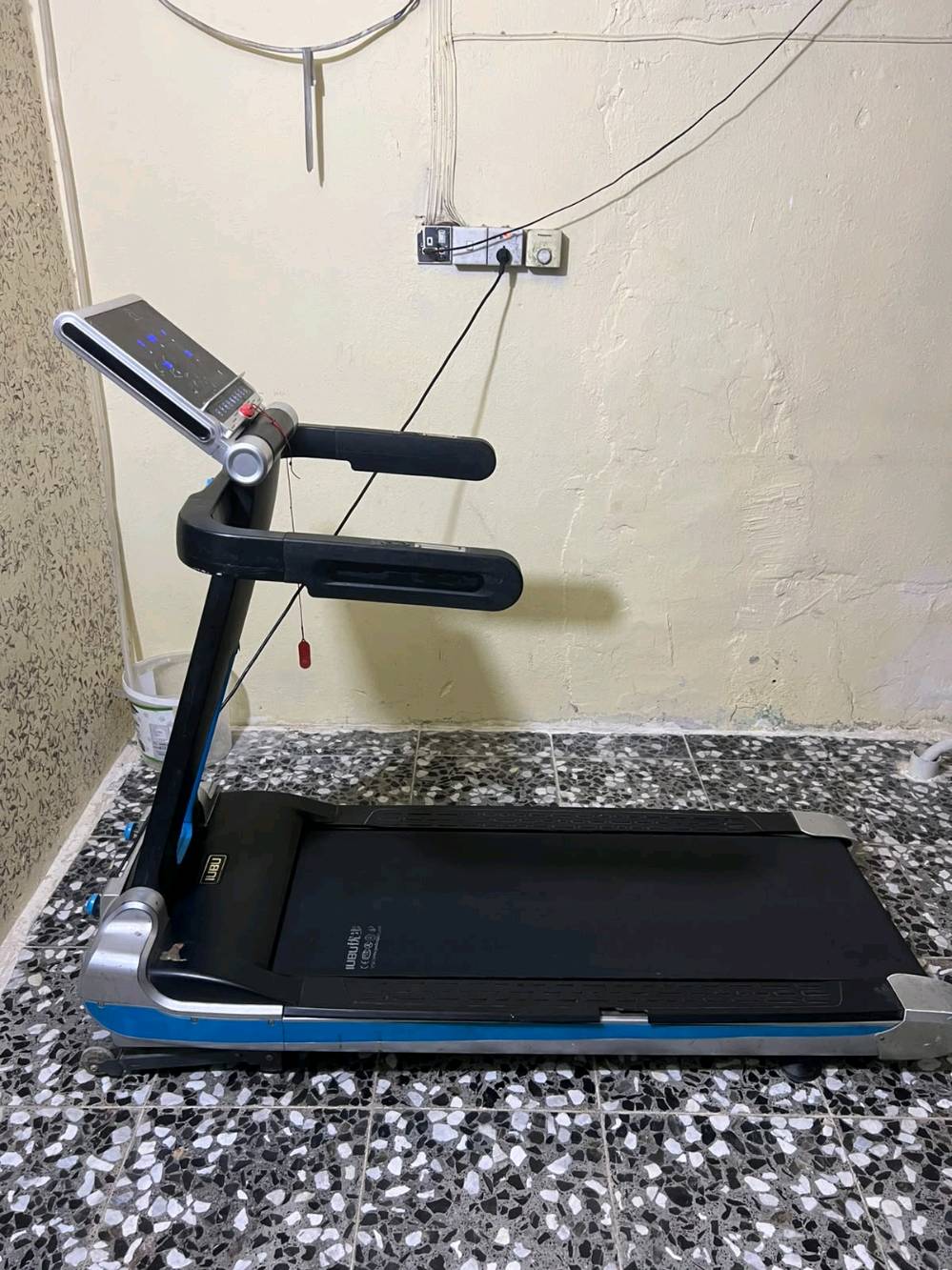 جاهز جري للبيع قدرة تحمل ١٥٠ كيلو جبلي أيضا يعني دبل ماطور
جهاز كلش نضيف 
السعر/ ٢٥٠
المكان/ بغدادرقمي ***********