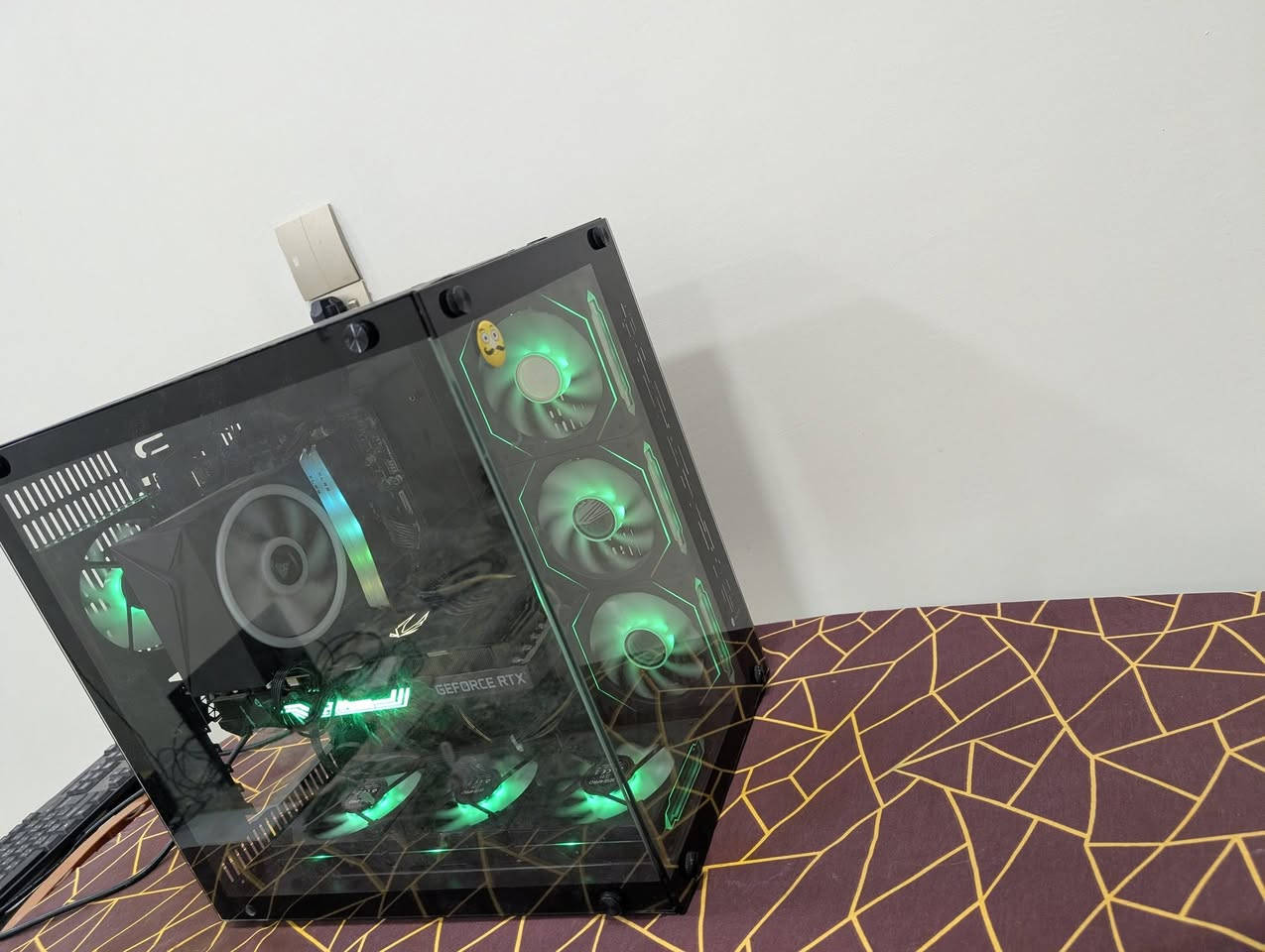 تشغل كل الألعاب 2k فريمات عاليه
CPU: CORE I5 12700KF
GPU: RTX 3070TI ZOTAC3X 
M.B: MSI B760M E GAMING 
RAM: 2×8GB DDR4 3200MHZ
SSD: 512GB M.2
PSU: AZZA 750W 80+
CASE: COOLMAN RGB
السعر خاص او وتساب
***********
