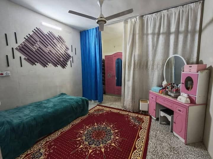 بيت للبيع

القاهرة الثانية قرب جسر البنوك

80 متر

ثلاث طوابق

4×20

عرض الشارع 12

***********

