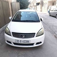 ابيض • ٢٠١١ • بغداد الرصافه