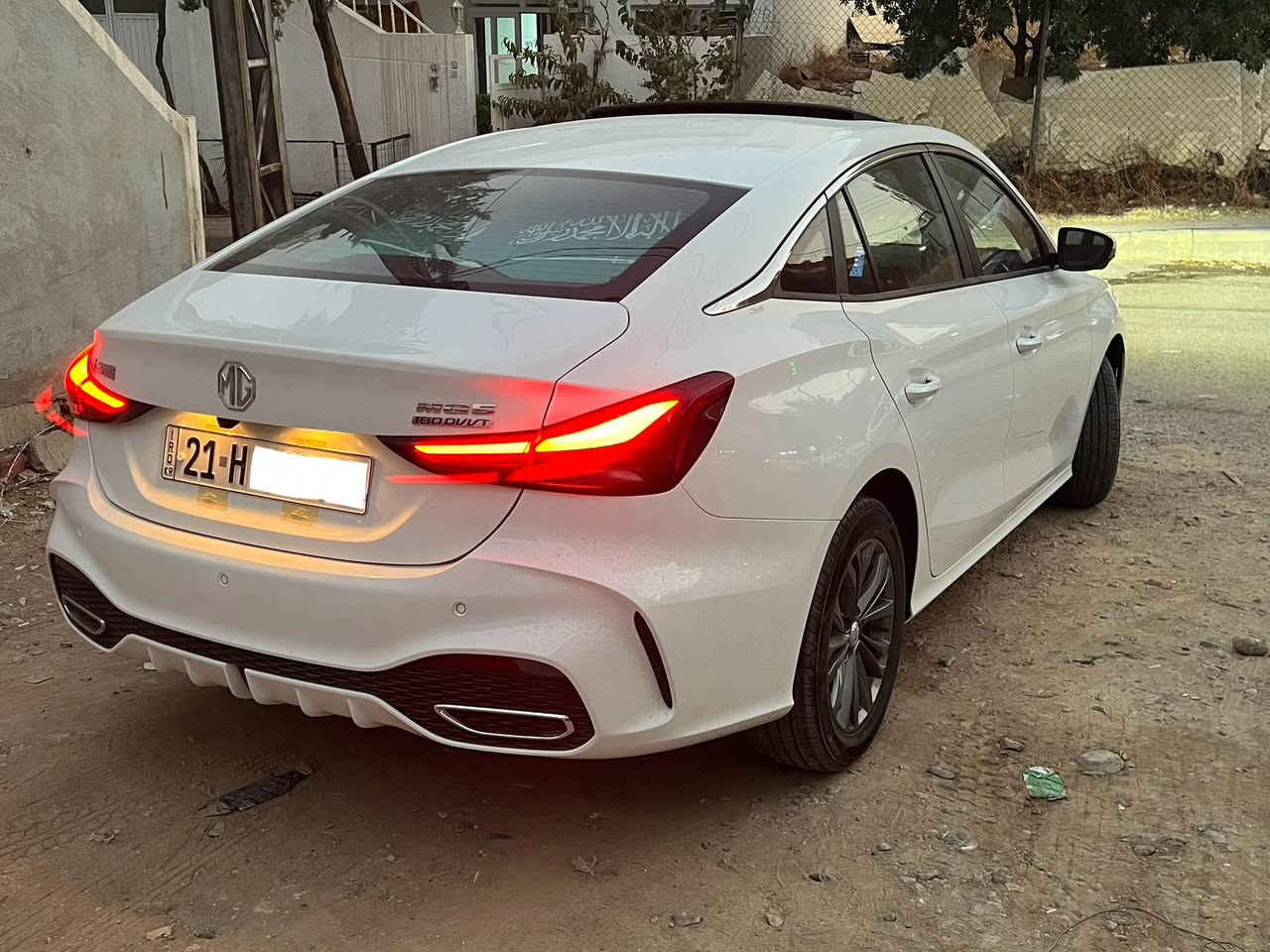 Mg gt 2025 
فول مواسەفات 
شاشە ئەکتیڤ 
بۆیاخ  تەنک 
1 چال لە دۆسەکەی هەیە 
10 km 
***********

