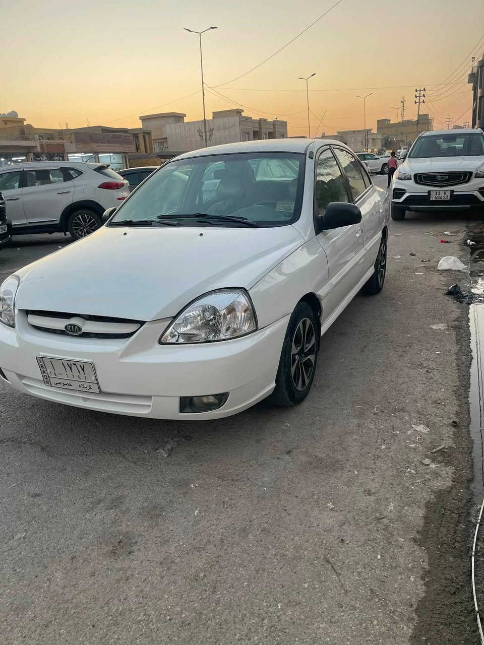 سلام عليكم كيه ريو 2004 للبيع سياره جاهزه مابيه اي نقص كير مكينه صدر مكفولات سياره جديده سعر 45 وبيه مجال ***********
