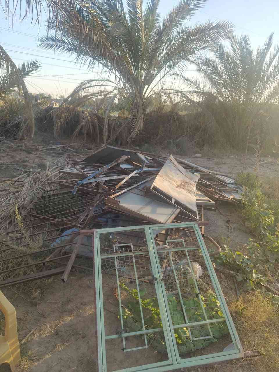 حديد مستعمل وشيلمان بحاله جيده
مكاني كربلاء الشبانات 
***********
