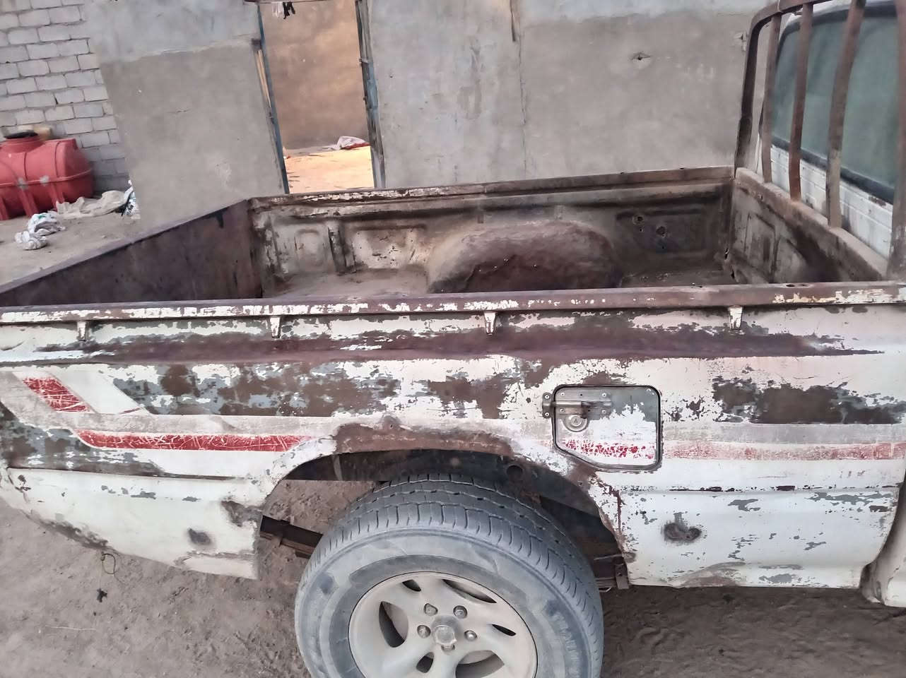 ٤ جنگال • البصرة الزبير • قطع غيار