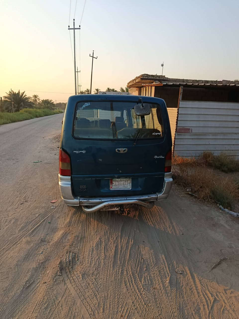 سلام عليكم ستانه للبيع موديل 96 تجيفت جديد قبل أقل شهر تعمير جديد جاهزه عليه غرامات 9 ورقات مرور وهيئه ينزلن من سعره مابيه قطره صبغ بلاديه السعر 44 وبيه مجال بسيط ***********
