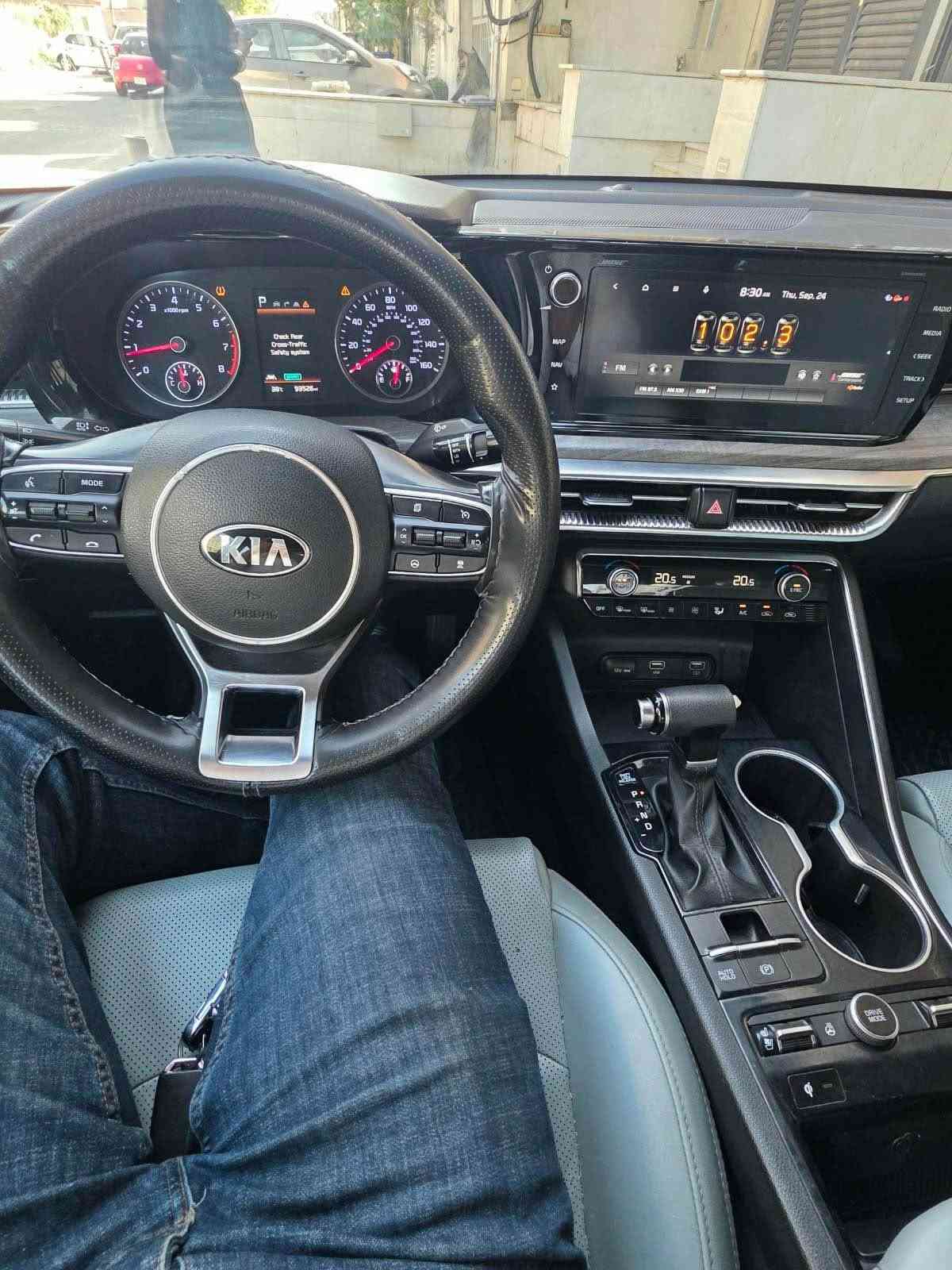 🚗 كيا K5 EX موديل 2021 🚗
فول الفول 1/1💙
حادث جانبي باب السايق والورا وصابغين الجامرلوغ هم
السعر 138 ورقة و بيها مجال 
المواصفات
✔️بانوراما
✔️ كشنات امامي تدفئة وتبريد
✔️ بصمة + تشغيل عن بعد
✔️ داخل جلد رصاصي
✔️ كرسي سايق والراكب كهربائي
✔️ شحن وايرلس
✔️ أوتو بريك
✔️بكلايت لد 
✔️ LED أمامي وخلفي
✔️ شاشة كبيرة
✔️ ويل كب GTLINE
✔️ هندبريك دكمة
✔️ Drive Mode
✔️ حساسات
✔️ ومواصفات إضافية كثيرة
سيارة رقمها بغداد تحويل ثاني يوم
📞 للتواصل والاستفسار :
0️⃣7️⃣7️⃣7️⃣7️⃣6️⃣0️⃣0️⃣0️⃣6️⃣7️⃣
*********** بعقوبة, ديالى
