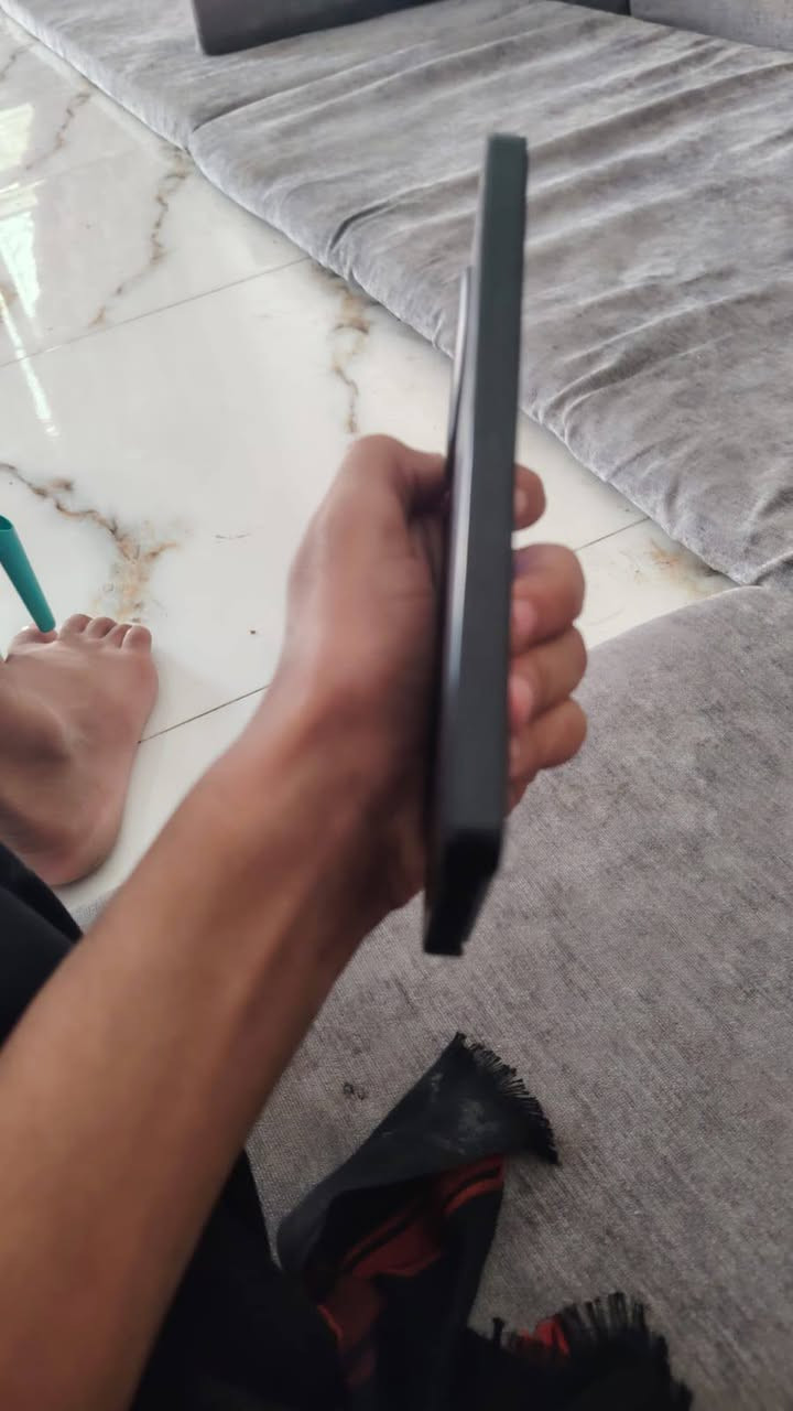السلام عليكم جهاز للبيعTECNO CAMON 30 5G جهاز مقفول كفاله عامه ما ابي اي شيء لا ظروف لا مفتوح لا مبدل شي بيه جهاز كامل ملحقات شاحنه 70 واط ذاكره 512 الرام 24 تعال السعر 350 وبي مج تعال خاص الواتساب***********
