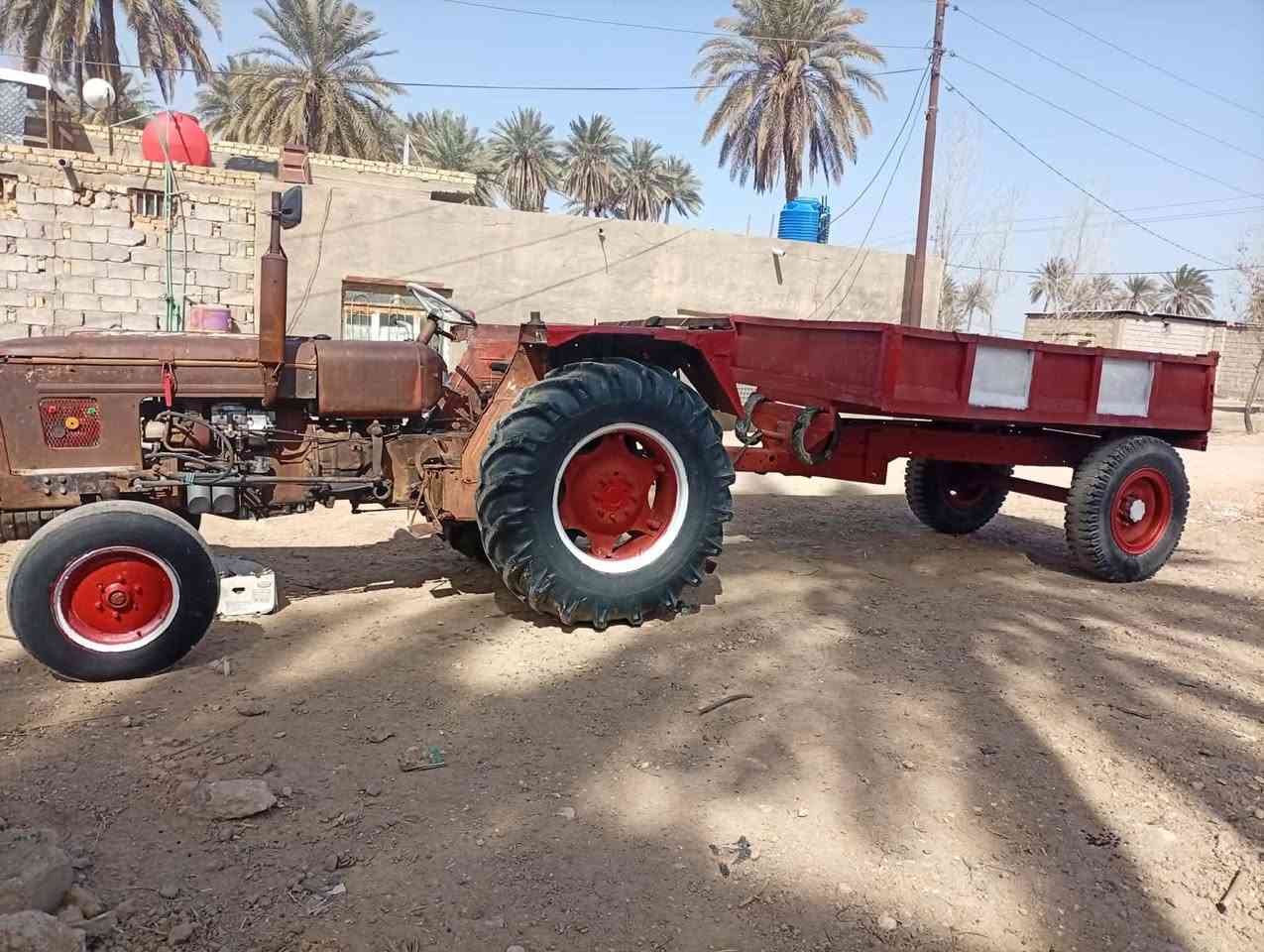 سلام عليكم مكينه للبيع موديل 88 (بدون) مكينه تخم تاير جديد استيرن هودرليك باور كهربايات كله شغاله ابريك كير ومحرك مكفولات مكينه نكره سلف وياه عربانه وفدان ومعدلان وديج السعر خاص المكان  كربلاء اطوريج الخيرات رقمي ***********
