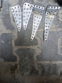 السلام وعليكم اغرض ماكس شنو تريد موجود كلها شغاله كابرته 3 كله شغال صا...
