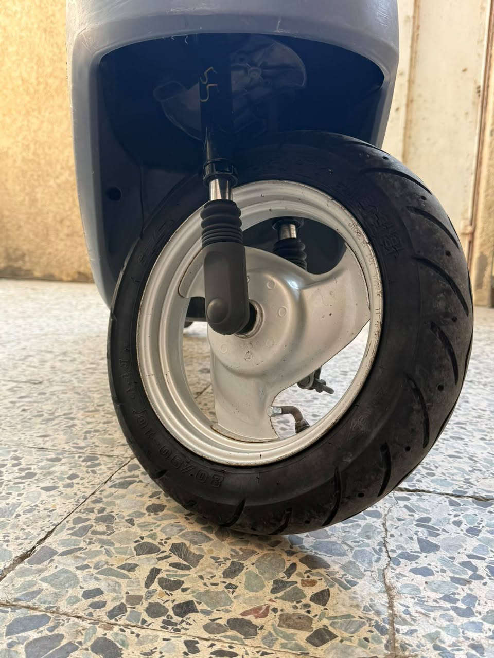 للبيع دراجه بطه 60 كفاله عامه دراجه رمبه طالعه من معرض كانساي صار لها  شهرين للاستفسار ***********
 ( اراوس بماكس لو بفله ) مع دفع الفرق
