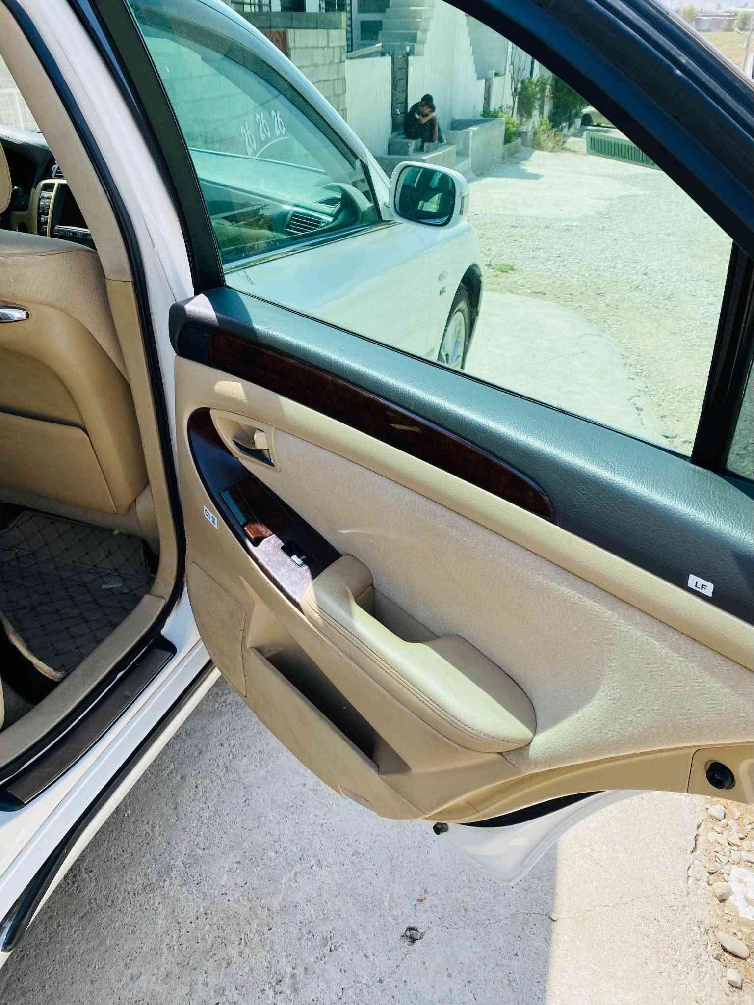ماشەللە لە مالی هەموو لایەک🤍📦

‏Toyota crown shahina .180. 2008 ❤️‍🔥

کۆدی بۆ کراوە  بارکۆدی وەرگرتوە ☑️خاوەن کۆد مەوجودە✔️

گێر گەورەی مەکینەبچووک ئالتونی بازار  ☑️

بى بؤياخه

کەڤەر شەنسی کۆسەرە بەشه رت.

بۆیاخ .مالی مەدەنی .گێرو مەکینە بەشەرت. کۆد بەشەرت.

سەیارەکە٧٣ هەزار ڕۆشتووە 📦

  (موسه  )

 ٣دووگمە 

ناوزەردی ساج مەلەکی    

بەسمە ڕەساسی

شاشەو کامێرە

ناوچەی کوێر

حاسە 

مجمووعە لێکزز

کوشن کارەبا  

ئاوێنە شەفت

پەردە

ئاوينه ئيشاره ت📦      

پاتری لۆک 

کامل سێرڤزز کراوە

برێک بەسراوە 

جامی دواو پێش هەلگیراوە 

تەبرید ساردو گەرمی مەزبووت

کونی گەرمیەکان هەمووی گیراوە

 ڕۆنی گێر و مەکینە گۆڕاوە . 

  سەیارەکەمالی مالی دۆستە 🌷 

شوێن (سليمانى)

***********

ڤایبەرو وەتسئاپ لەسەرە .
٧٢$ السليمانية, العراق
