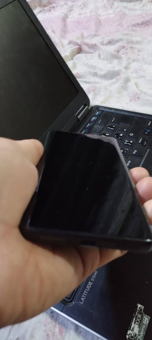 السلام عليكم 
Redmi Note 14 Pro+ 5G
الذاكره 512 
كاميرا 200 ميجا بوكسر 
سماعات استوديو دبل سماعه 
الجهاز شرط ضد الماي 
الجهاز حيل حيل نظيف 
يشغل 90 فريم لعبه ببجي 
الجهاز بدون غرض فقط بس الشاحنه 
الشاحنه مالته 120 وات 
سعر الجهاز 450 الف 
مكاني بالموصل الجانب الايمن 
التواصل على الرقم 
***********
