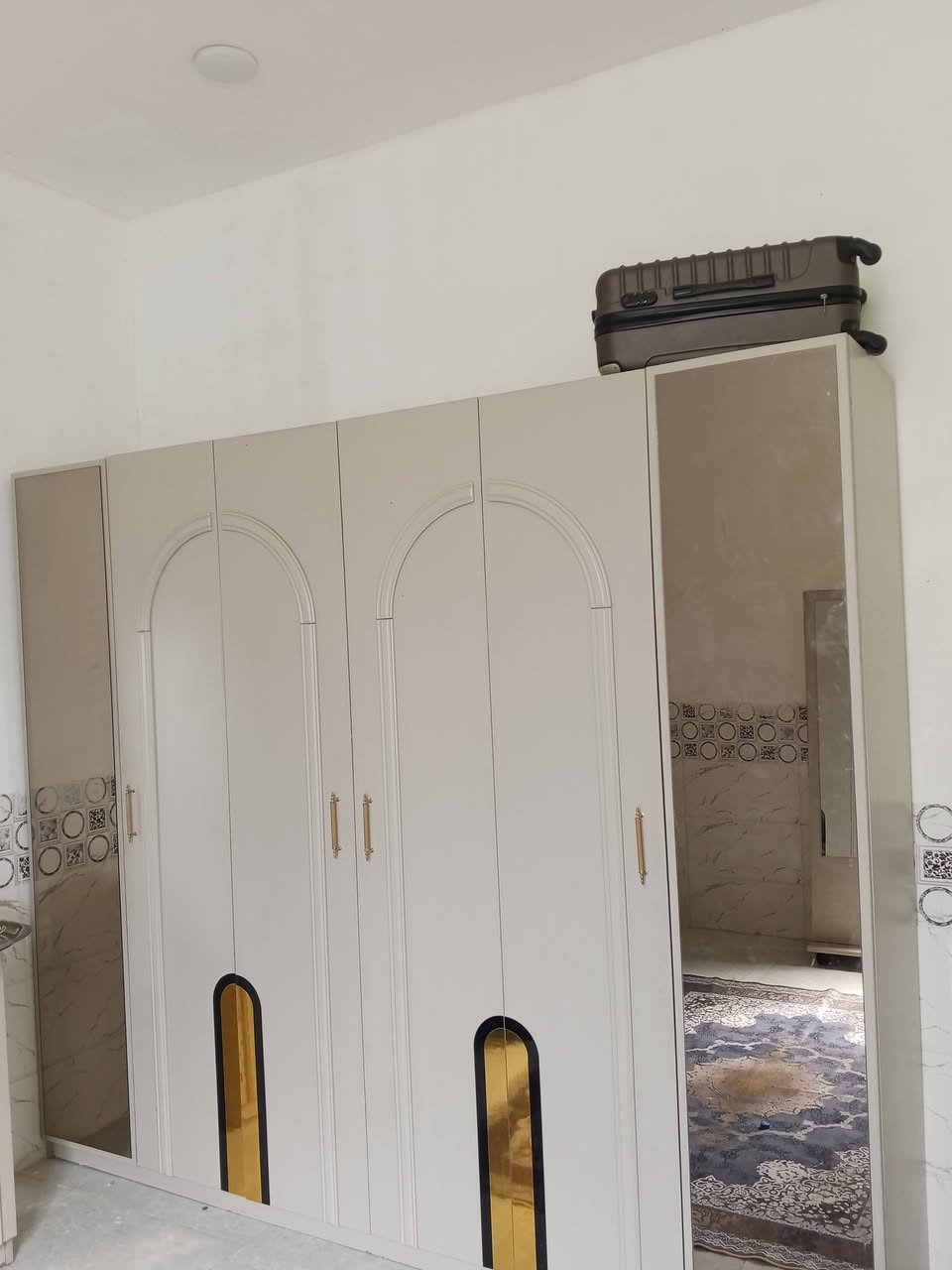 غرفه نوم • ٨ قطع • استخدام قليل