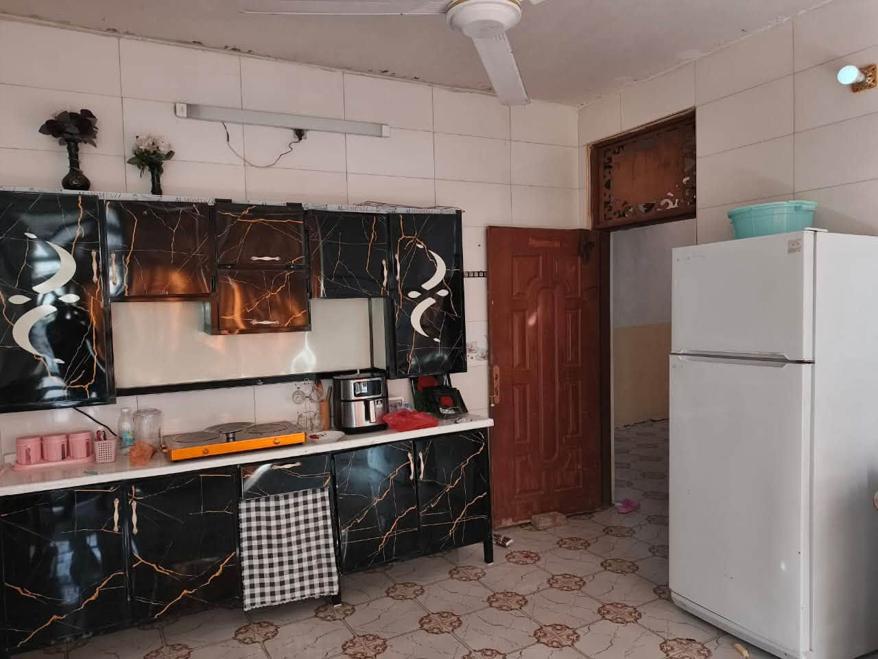 🏠 بيت للبيع في حلة شارع 80 – المراشدة

📐 المساحة: 170 متر
📜 سند 25
🛏️ غرفتين جوه
🚿 مجمعات صحية داخلية وخارجية
🏗️ غرفتين فوك فقط هيكل
▫️ وحدة سويت ووحدة عادية
🏡 واجهة عريضة وموقع ممتاز
📍 مناسب جداً للسكن أو الاستثمار

💰 السعر والتفاصيل الباقية بالمراسلة أو الاتصال

📞 ***********
📞 ***********

📍 مكتب سيد حسن عرفان – بابل السياحي
