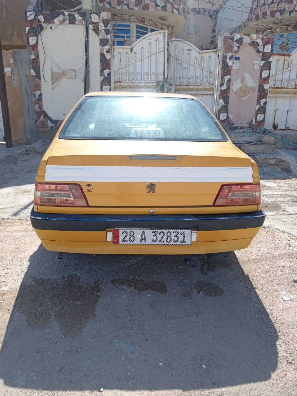 سلام عليكم بيجو 405 سياره خير من الله مديل 2016مكفوله لا ضربه ولا تبديل ولا ضبغ سياره جاهزه تخم تيرات جديد حدادي جديد تبريد شغال كير ومكينه لاتقص شاشه شغاله سياره جاهزه سنويه بسمي مصفره هيه وغرامات سعر 38بيه مجال قليل رقم ***********
