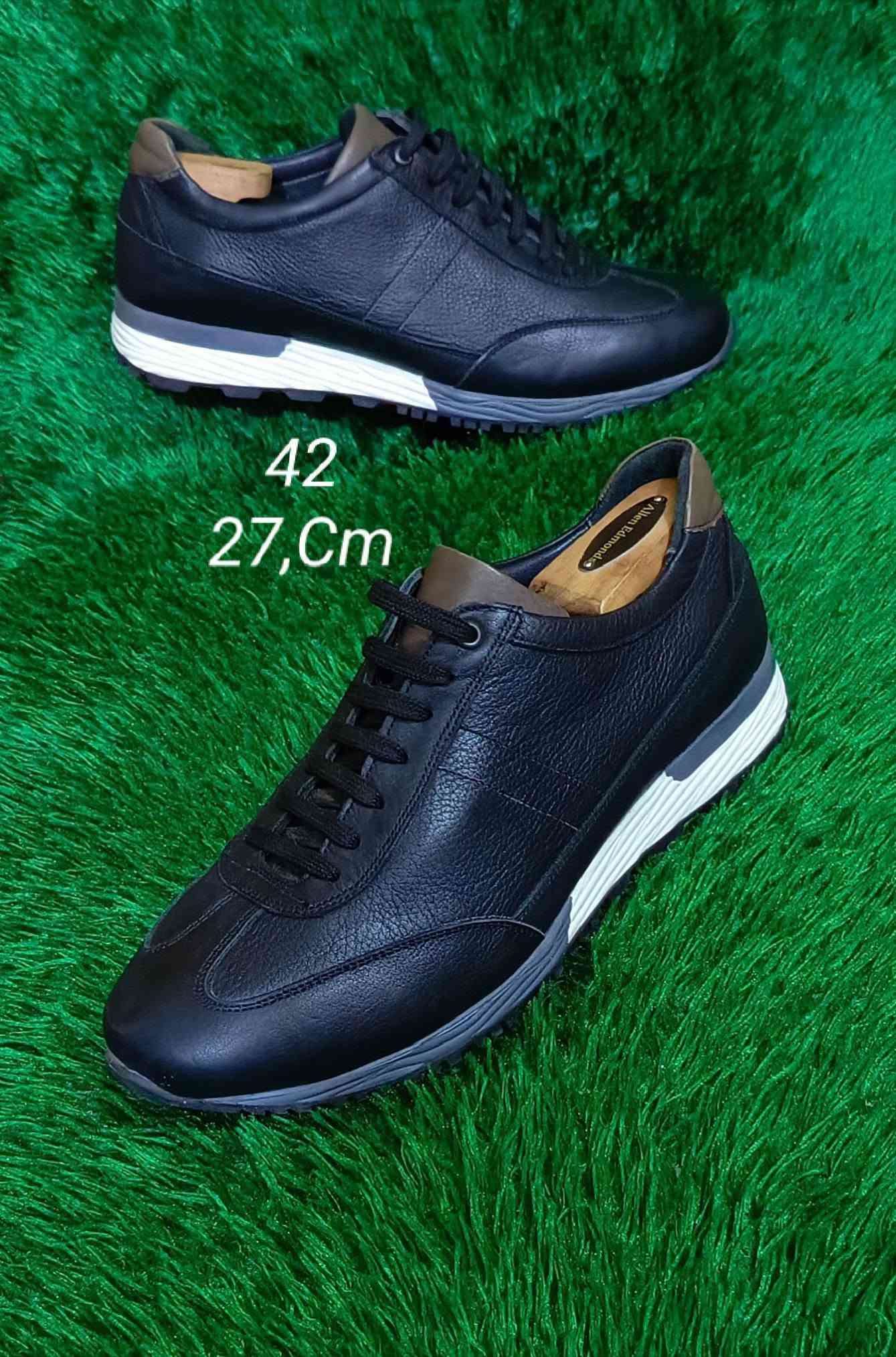 👟احذيه  باله درجه اولى 
نظافه 💯 رجالي 
قياسات مختلفه الأسعار بلخاص 🌷
يوجد توصيل لجميع المحافظات 🚛 
لتواصل ***********📱

نص مكتوب في الصور:
- 39 25,5,Cm
- 45 29,Cm
- 39,5 24,5,Cm
- 38
- 24,Cm
- 41
- 26,Cm
- 42
- 27,Cm
- 41,5