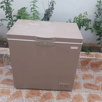 مجمدة • مستخدمة شهرين • للبيع