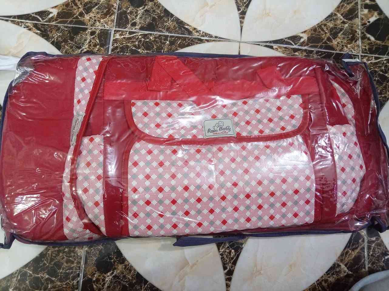 أغراض جديدة
حقيبة الطفل لونهم ازرك و أحمر القطعة ب ١٠ الاف
الفراش  جديد ب ١٠
البطانية مستعملة قليل نظيفة سعرهة ب ٥ الاف
الي يريد يشتري يتواصل وياي على هذا الرقم واتساب
***********
***********
