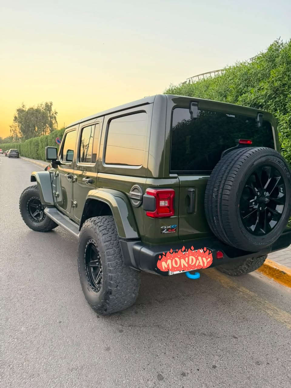 Jeep Wrangler 2022 sahara
جيب رانكلر 2022 صحارا

4 سلندر تيربو  - هايبرد - شحن plug in

فول فول مواصفات

جام كهرباء اوتو

شاشة - كامرة

قطعتين تبريد

هيتر بالمري

كار بلي + اندرويد اوتو

تحكمات ستيرن

مشدود عليهه تايرات وويالة جبلية اصليات بشرط

السيارة عليهه صيانه دورية 

الكير والمحرك شرط مكفولات والسيارة ترايهه زيرو

ماشيه 34 الف ميل 

بيها صبغ بابتين جهه سائق والبنيد مبدل ومصبوغ

للاستفسار خاص او واتساب ***********
