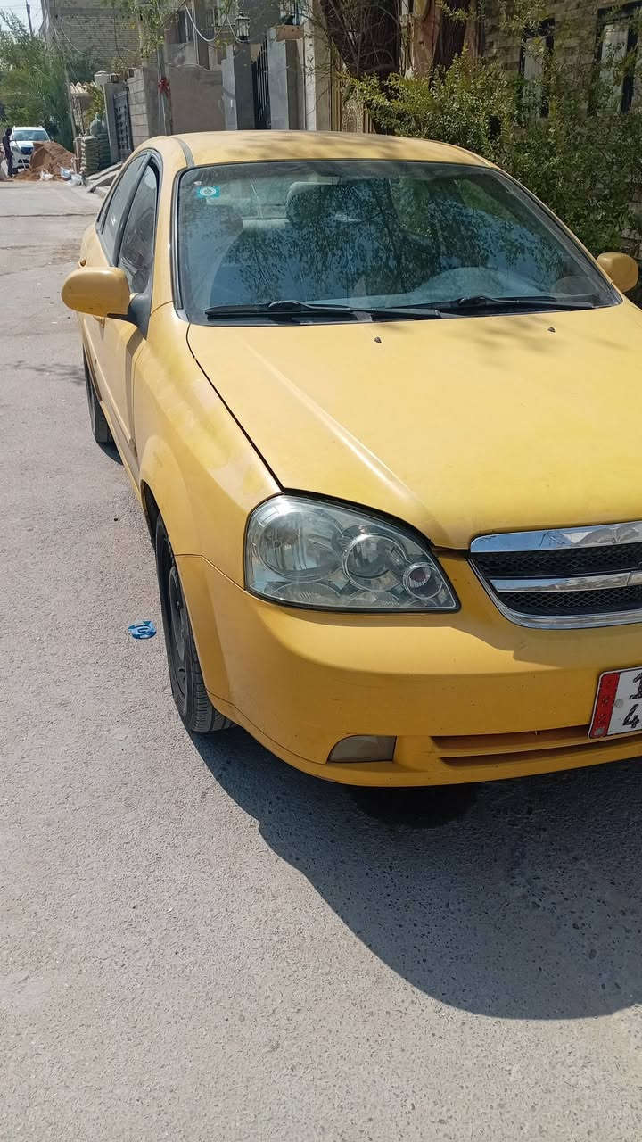 سلام عليكم اوبتره ٢٠١١ صفره بغداد سياره حلوه السعر ٦٥ ورقه بيه مجال قليل ***********
