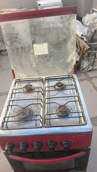 طباخ • مستعمل • ٥ عيون