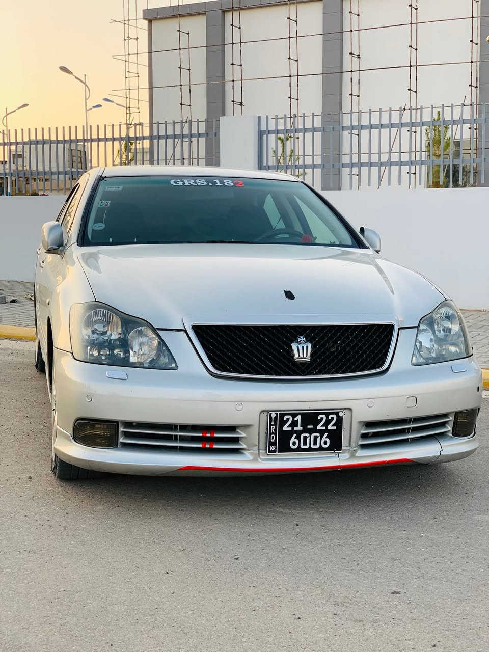 سه ره تابه ناوى خوا
شاهينه 182بئى دوكه ل
براوه براوه 
كؤدى هه يه 
ناوره شه ى ساج سور 
جلود هيته ر 
3دووگمه 
دووكوشن كاره باى كوشن غه زن 
سه ياره كه كامل مه سره ف كراوه 
سه ياره ى ماله 
4ويلى دنگه ى ستيلى لؤكى له سه ره 
سعرى خوارهه مووبازار 50گه لاومه عمه له يه كى برايانه ى تيايه 
ژم ***********(((***********
ئه دمينى دلو گول ❤️🌹

نص مكتوب في الصور:
- GRS.182