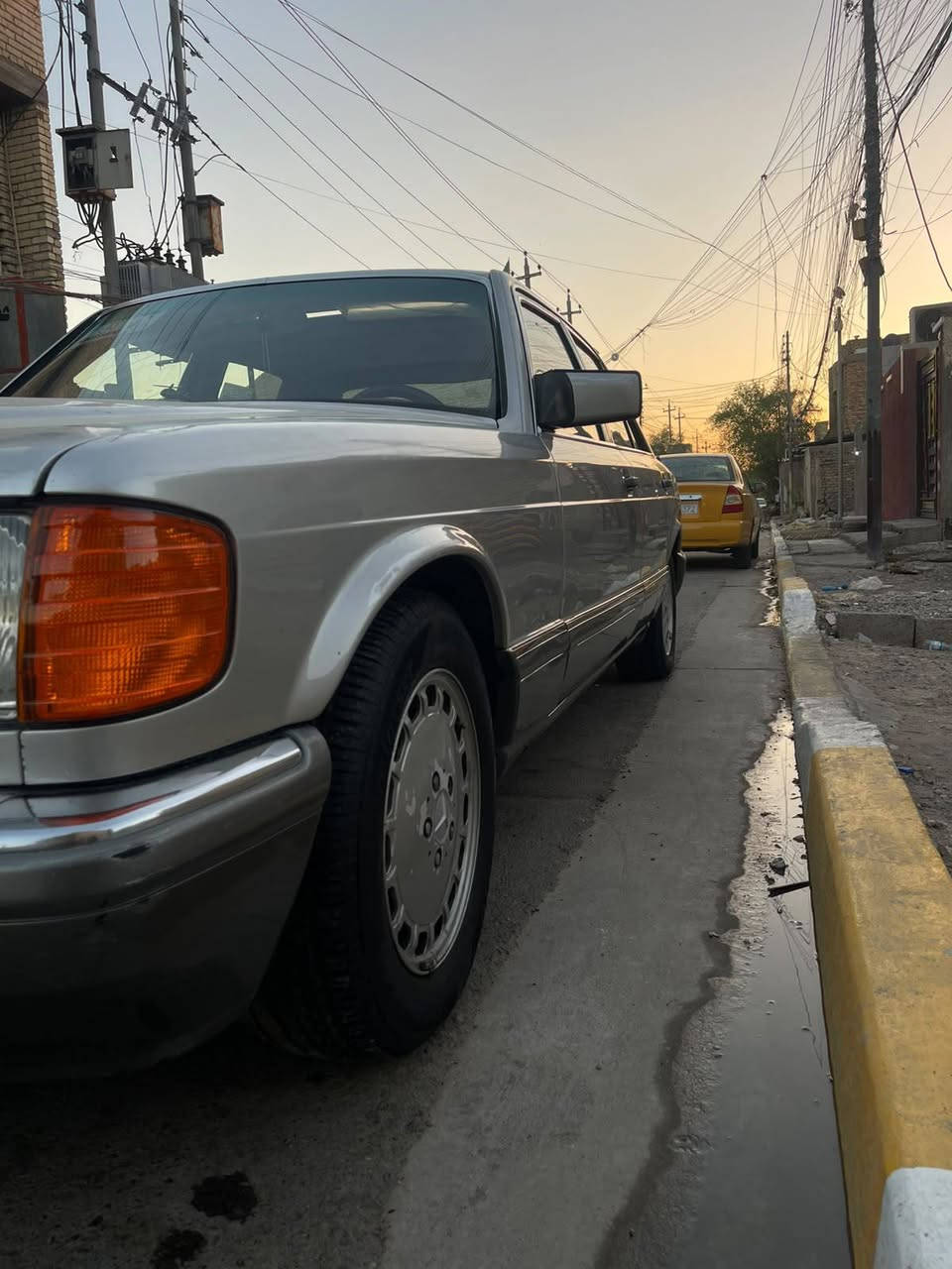 سلام عليكم اخوان مارسدس جامبوو رئاسي موديل 1991 فول مواصفات كشنات تحكم تتفهه بل كشنات بيها  فتحه السياره بلاديهه  السعر 80وبيها مجال رقم للاستفسار***********
