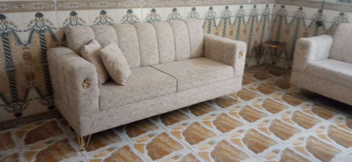 تخم للبيع عشر نفرات سفنج مضغوط قفله ٤٥٠   ***********
