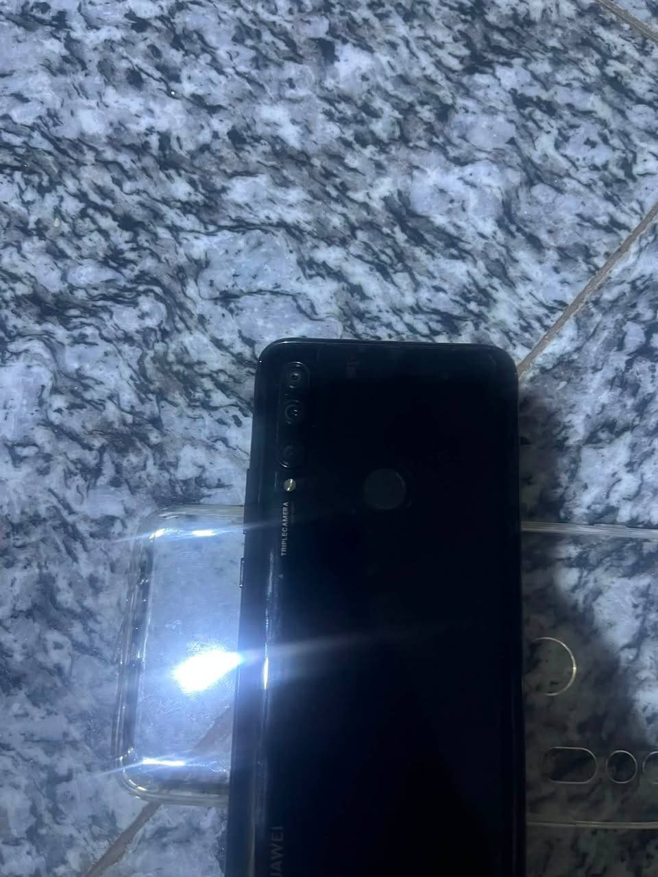 السلام عليكم
جهاز هواوي(y9 prime)

جهاز نضيف ومستعمل يوم واحد فقط

ويا كارتونة وشاحنة 

السعر 150بي مجال بسيط

***********
