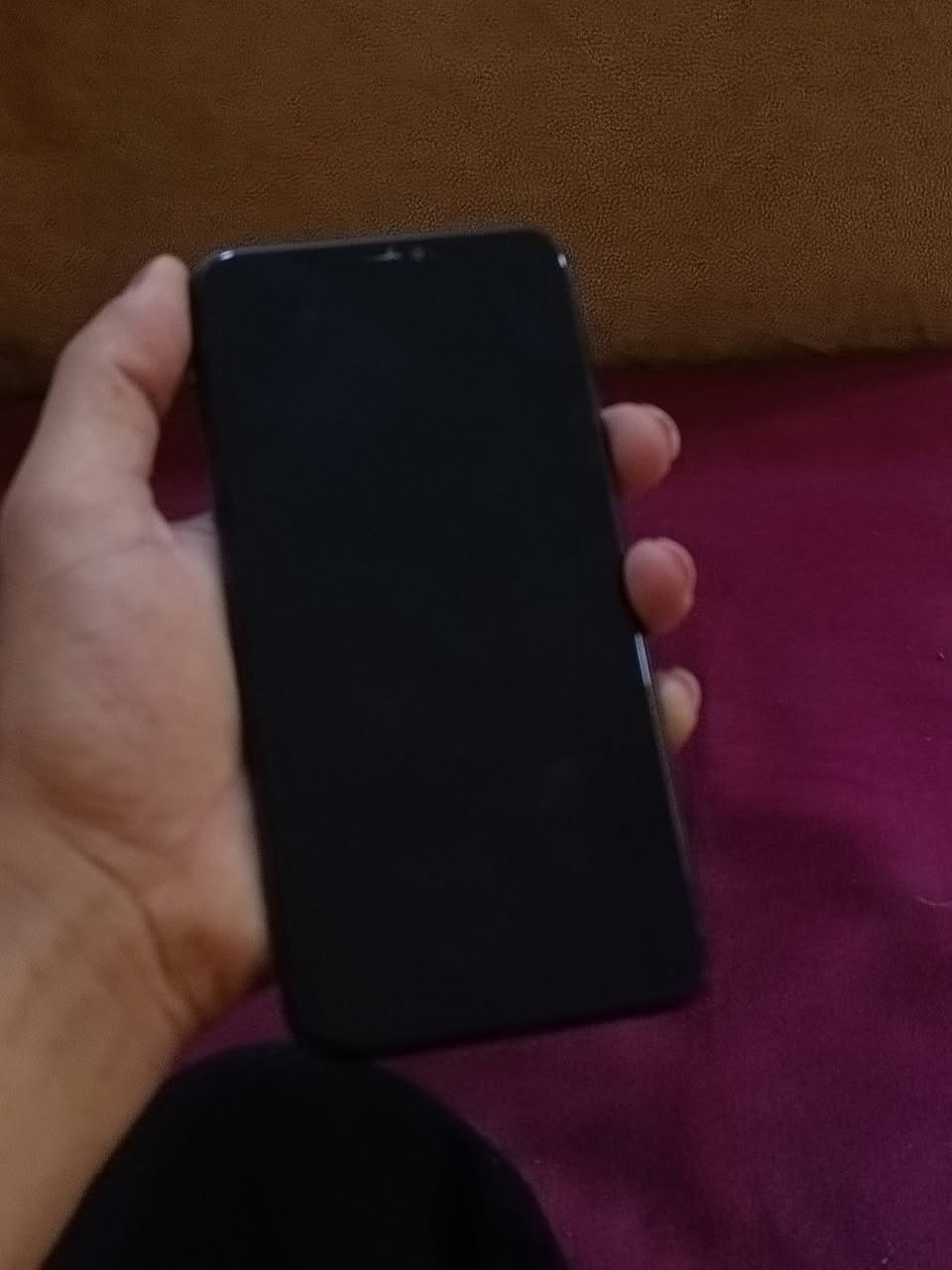 آيفون ١١ برو ماكس • ٢٥٦ • بطارية ٩٨٪