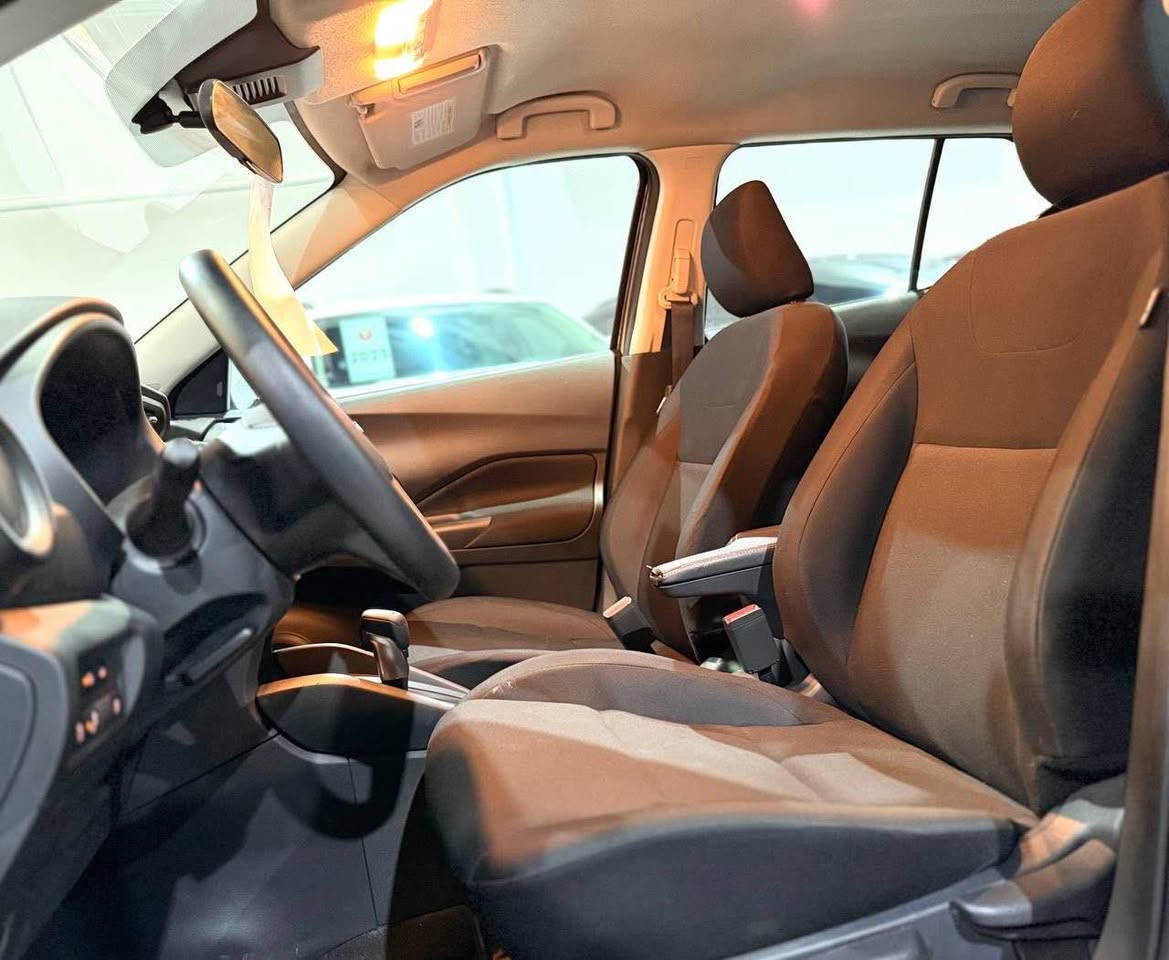 للبيع NISSAN Kicks S موديل 2024 السيارة نظيفة جدآ السيارة بدون ضرر شباب واضح عدكم صور حادث و موجود سونر 
رقم شاصي : 3N1CP5BV3RL540038
 بيها فقط صندوق بخ مواصفات s  ماشيه 20mil ترقم دهوك  اربیل سلیمانی مكان سيارة دهوك السعر بلاش رقم هاتف :*********** واتساب دهوك, العراق
