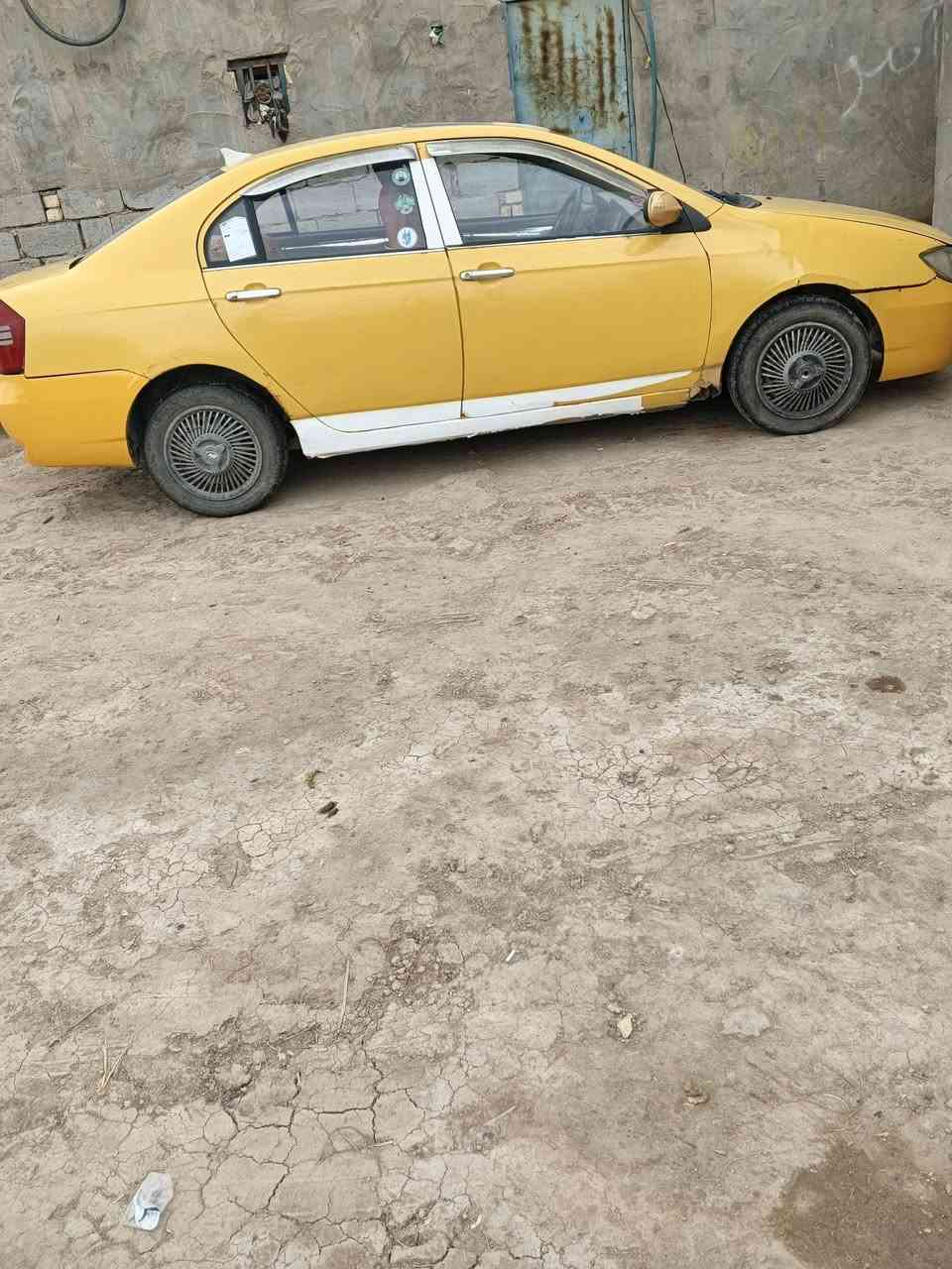 باالسلام عليكم ليفان للبيع مكينه وكير كورله تماتيك نظاف لاتنقص ولاتبخر حداديه نص عمر كهرئيات شغاله تبريد مايشتغل مصفره سنويه لل 30 خط وبحث بيها سعرها 25 وبيها مجال مكاني ناصريه غراف لل ***********
