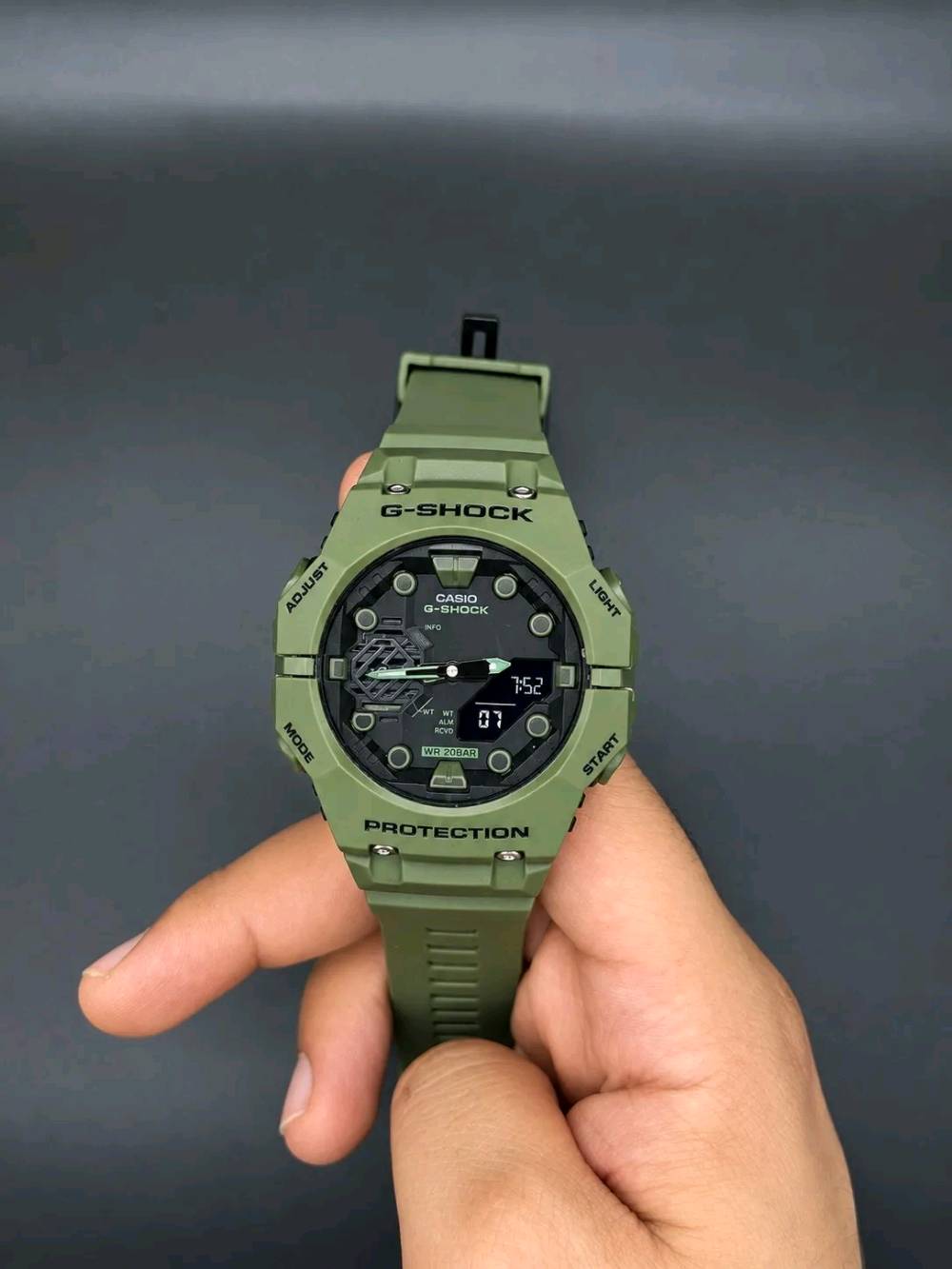 كاسيو G-SHOCK • زيتوني عسكري • جديد