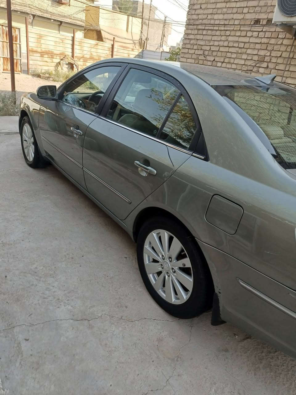 سوناتا م 10امريكي حجم المحرك 3300سته سلندر فول مواصفات بدون حادث مكان بغداد السعر 118وبيها مجال لاستفسار اكثر اتصل ***********
