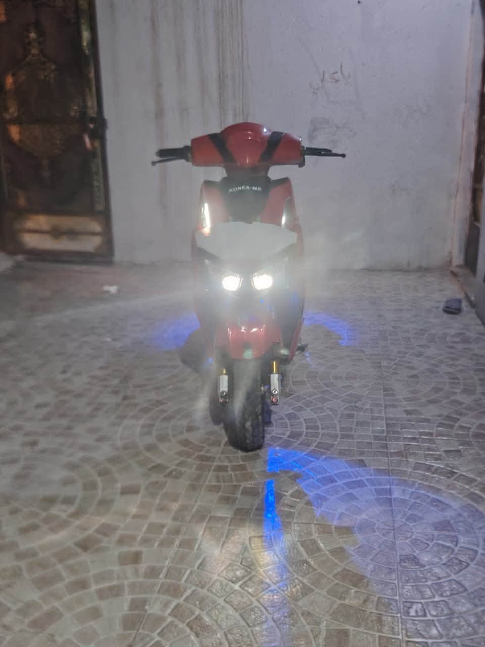 شحن سكنس مكفوله مامفتوح برغي بيها دراجه جديده السعر 700 وبيها مجال عنوان البصره رقم الهاتف *********** فقط واتساب
