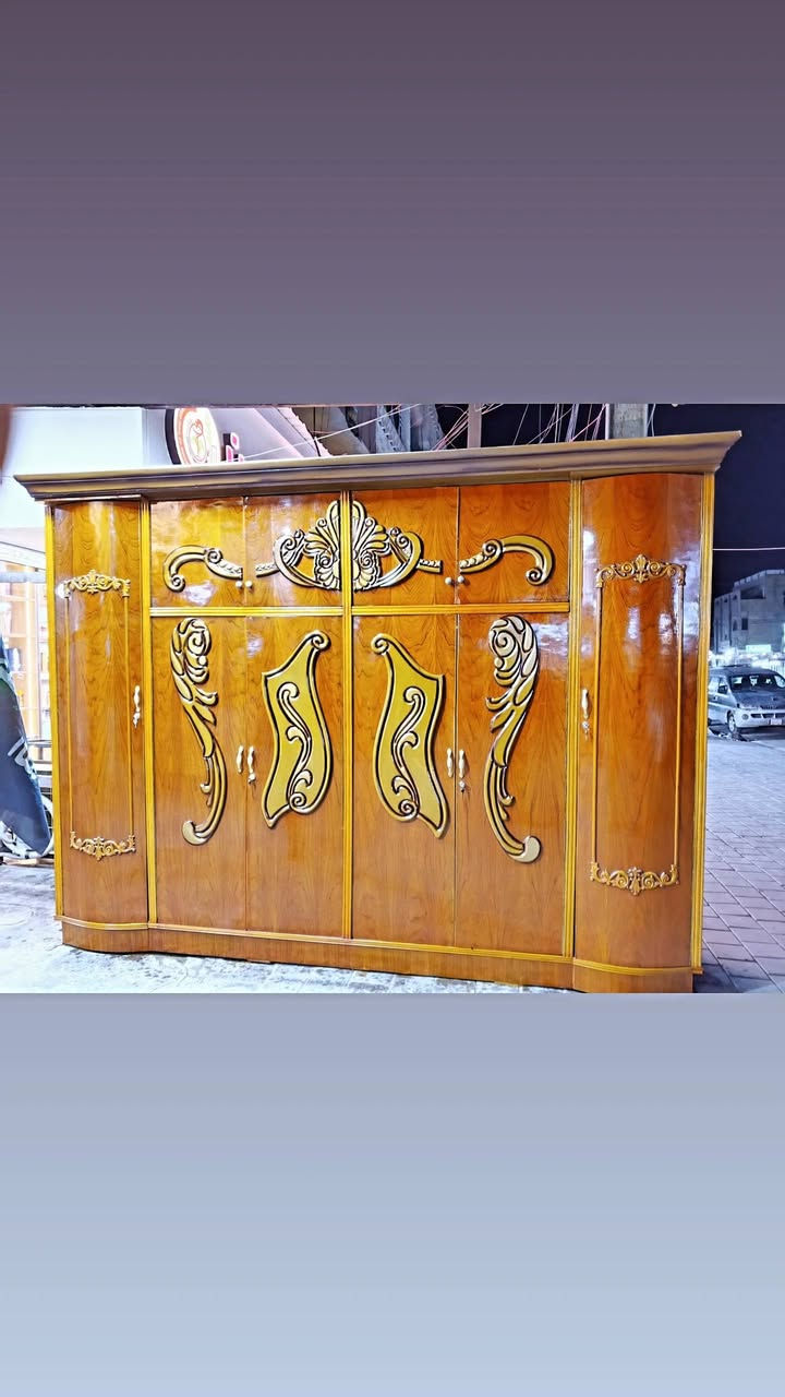 غرفة نوم مستخدم صاج داخل وخارج تتكون من سبع قطع العنوان بغداد موبايل ***********لدينا خدمة توصيل بكروه
