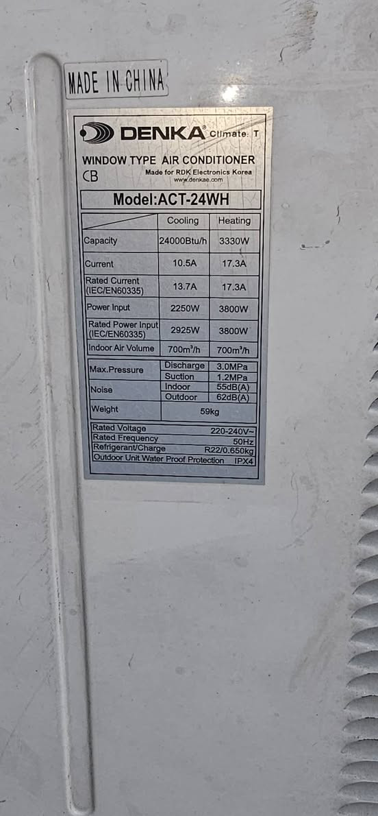 مكيف دنكا 2طن
للبيع السعر 300الف بي مجال 
رقم الهاتف ***********
