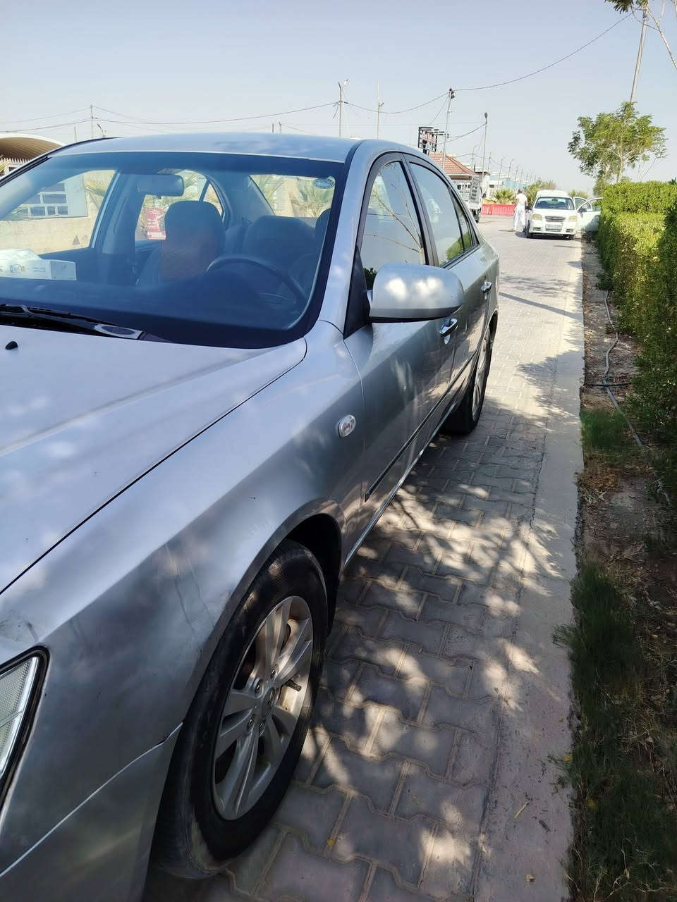 سلام عليكم
أرخص سوناتا حالين
موديل 2009رقم دولي وكاله مداورماكومشكله 
بيه بابيت وجاملغ جارد وجاملغ مبدل مثل ماموجودبالصور
سعر البيع 80$
عنواني النجف الأشرف
للتواصل ***********
