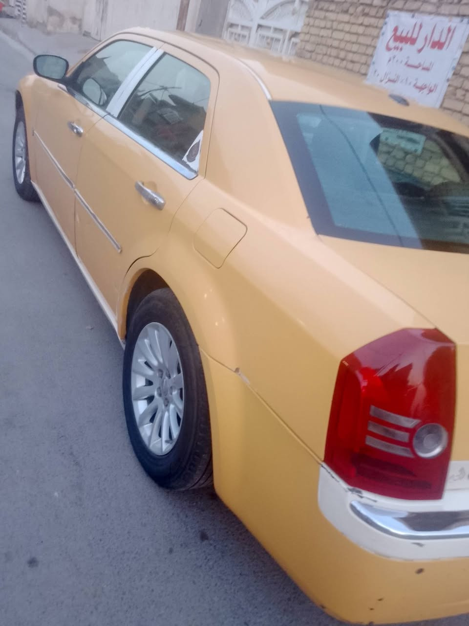 السلام عليكم 
اوباما موديل 2010 اصل
سعر 115 وبيه مجال 
واسط مركز مدينه الكوت
محوره غاز
***********
